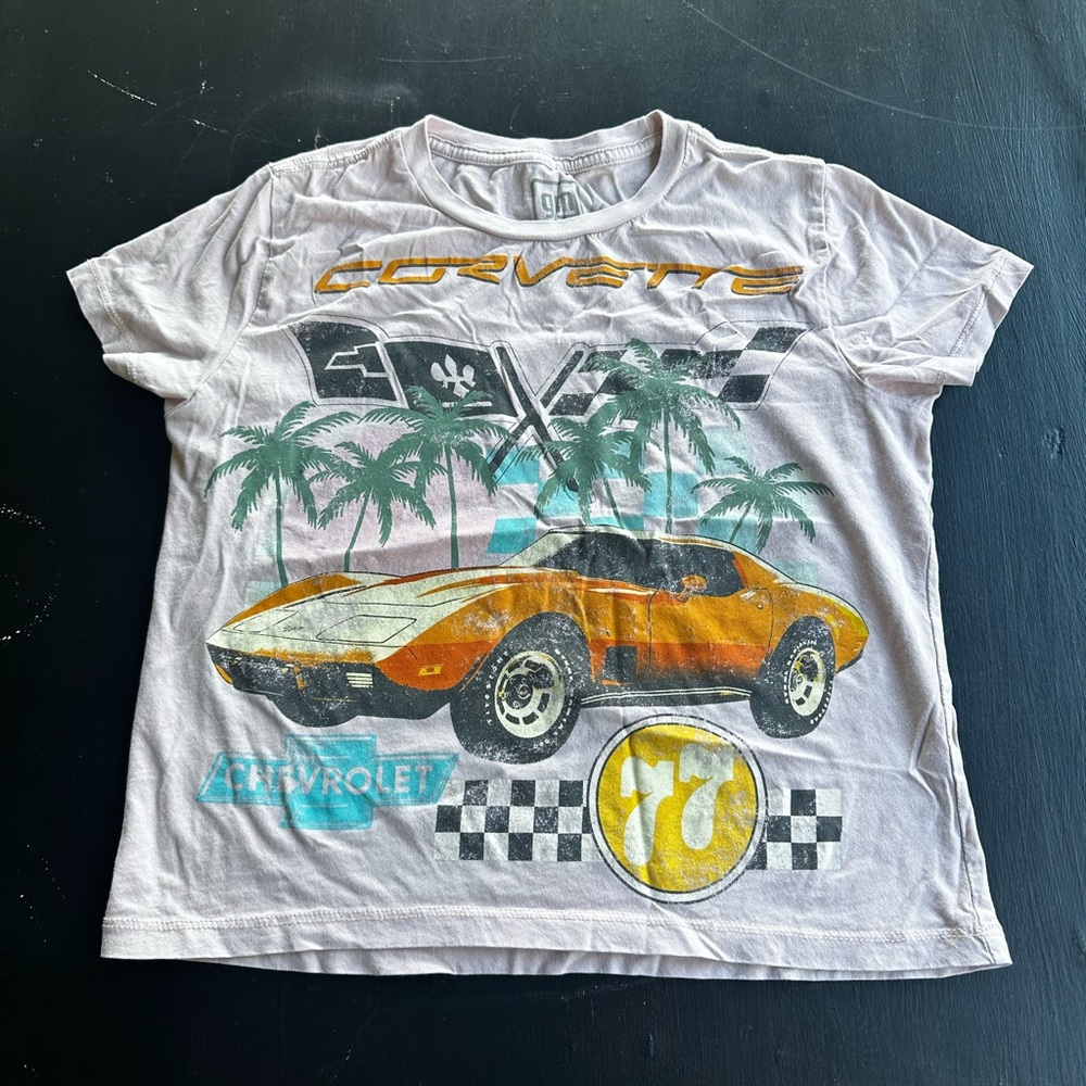 Covette Women’s/ Junior Graphic T-Shirt - White